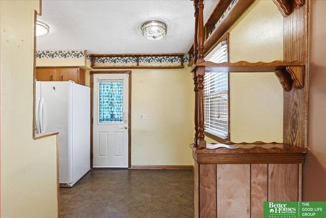 4004 N 13 Street, Carter Lake, IA 51510