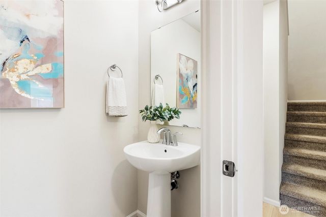 7801 24th Court SE, Lacey, WA 98503