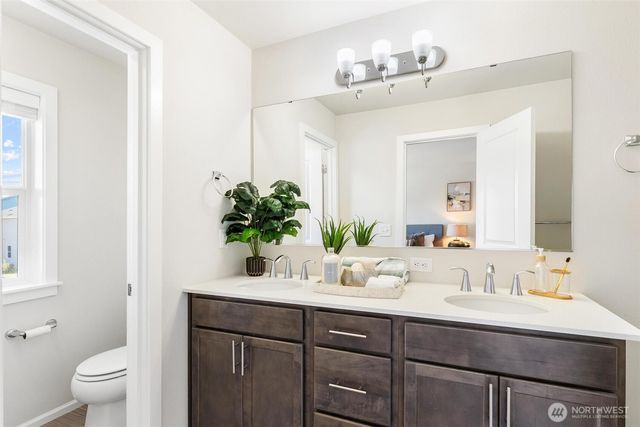 7801 24th Court SE, Lacey, WA 98503