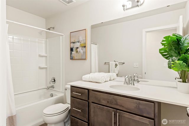 7801 24th Court SE, Lacey, WA 98503