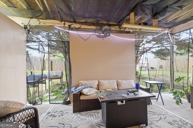 1928 Simmons Lane, Hampton, GA 30228