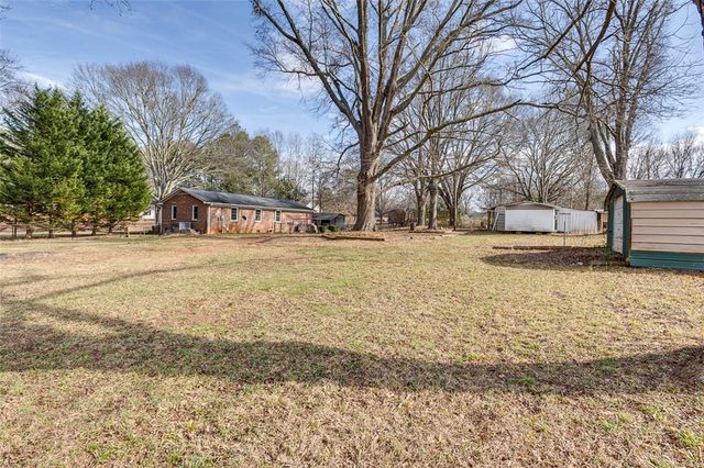 128 Sylvia Road, Belton, SC 29627