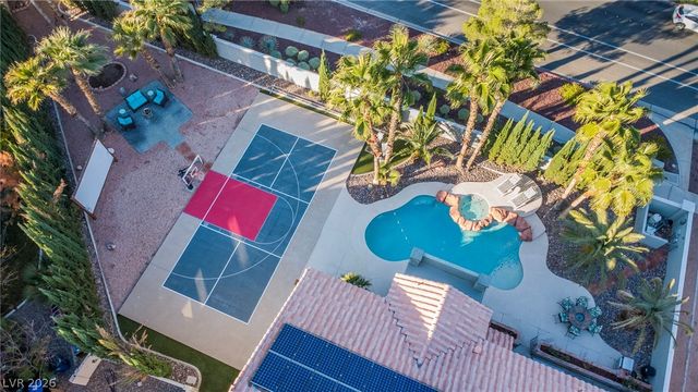 296 Doe Run Circle, Henderson, NV 89012