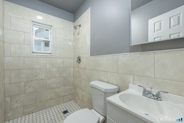 220 Newbury Street, Hartford, CT 06114