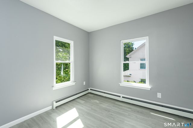220 Newbury Street, Hartford, CT 06114