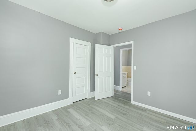220 Newbury Street, Hartford, CT 06114