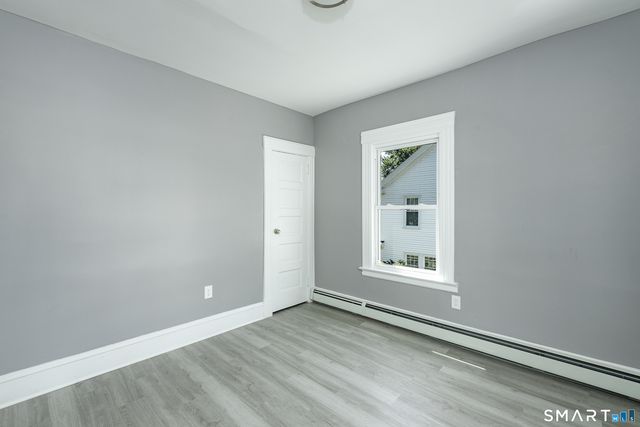 220 Newbury Street, Hartford, CT 06114