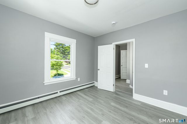 220 Newbury Street, Hartford, CT 06114