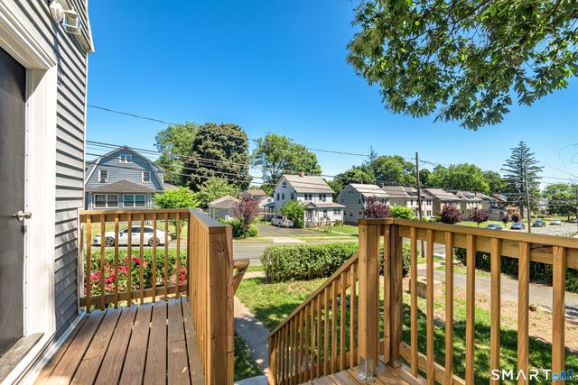 220 Newbury Street, Hartford, CT 06114
