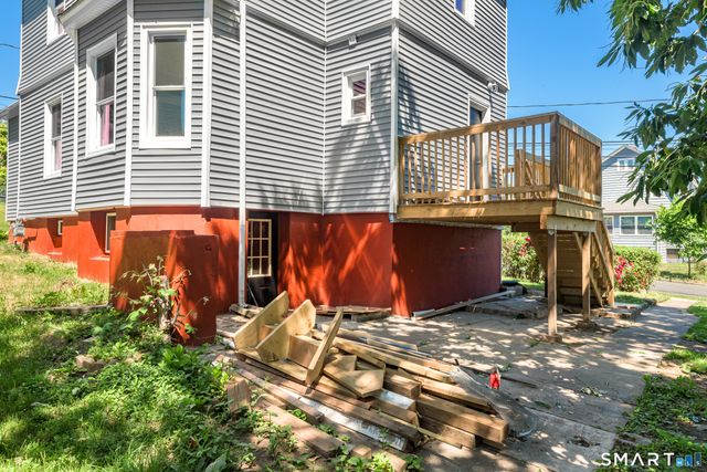 220 Newbury Street, Hartford, CT 06114