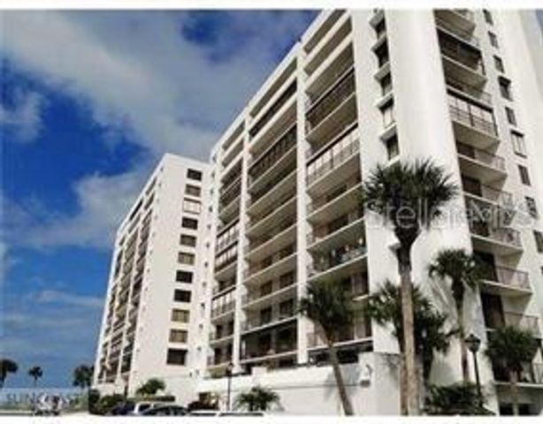 1460 GULF BOULEVARD 411, Clearwater Beach, FL 33767