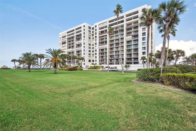 1460 GULF BOULEVARD 411, Clearwater Beach, FL 33767
