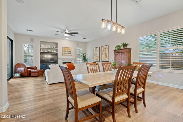 1712 W Copper Sky Drive, Tucson, AZ 85737