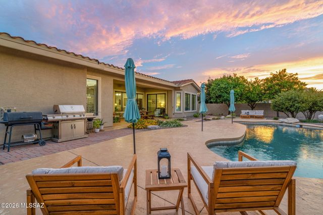 1712 W Copper Sky Drive, Tucson, AZ 85737