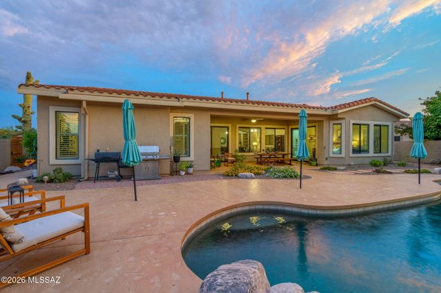 1712 W Copper Sky Drive, Tucson, AZ 85737