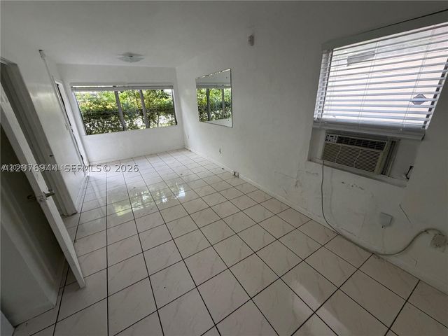 2430 SW 25th Ter 3, Miami, FL 33133