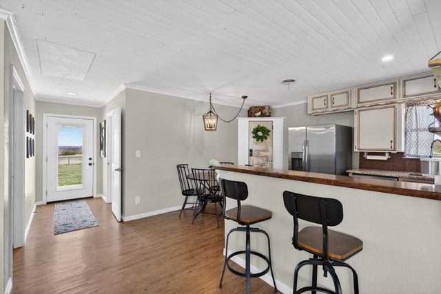 3750 Dennis Road, Weatherford, TX 76087