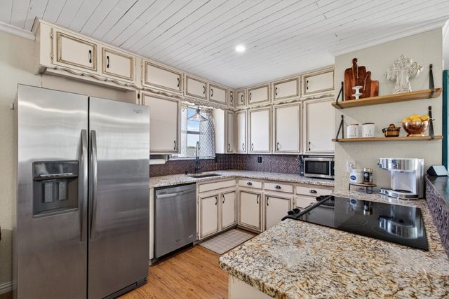 3750 Dennis Road, Weatherford, TX 76087