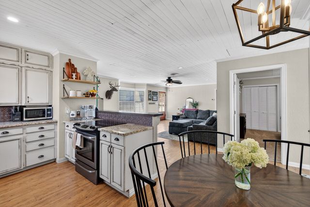 3750 Dennis Road, Weatherford, TX 76087