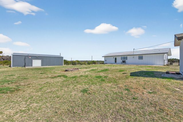 3750 Dennis Road, Weatherford, TX 76087