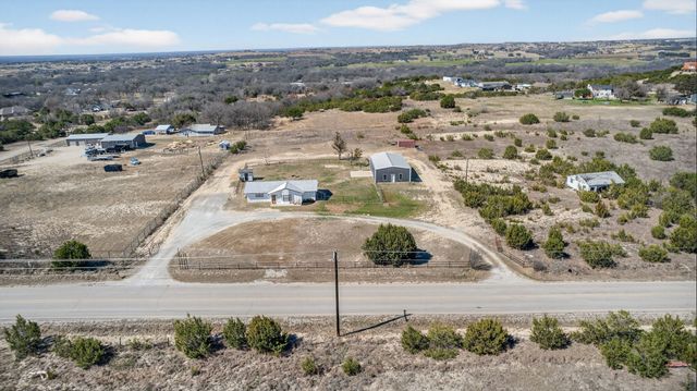 3750 Dennis Road, Weatherford, TX 76087