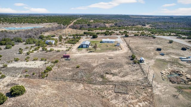 3750 Dennis Road, Weatherford, TX 76087