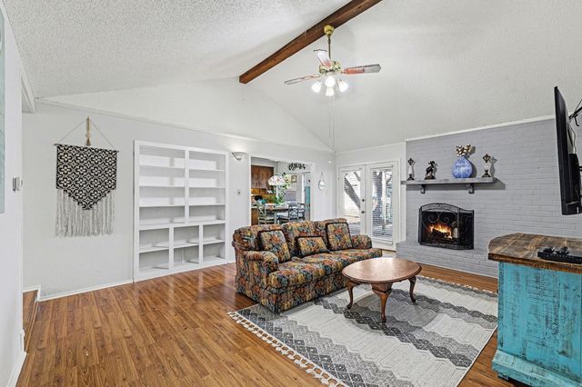 6013 Robin Drive, Watauga, TX 76148