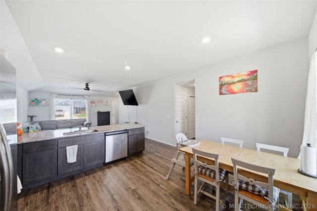 29314 E 79th Street S, Broken Arrow, OK 74014