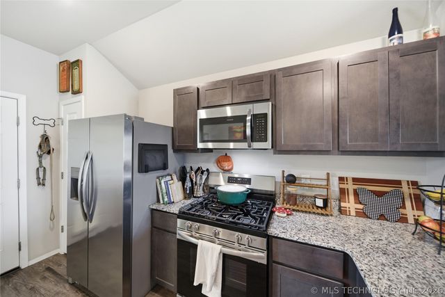 29314 E 79th Street S, Broken Arrow, OK 74014