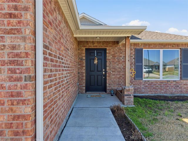 29314 E 79th Street S, Broken Arrow, OK 74014