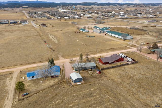 194 FAIRGROUNDS PL, Hermosa, SD 57744