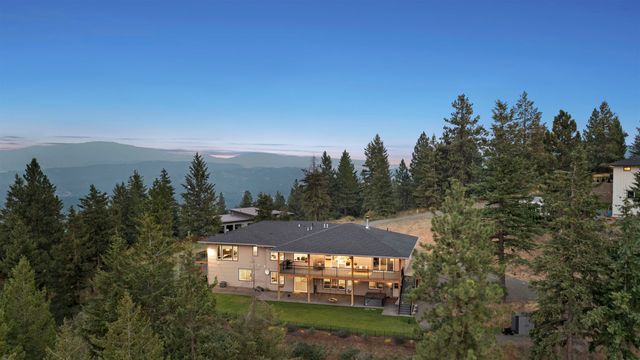4021 S Ghering Ln, Spokane, WA 99223