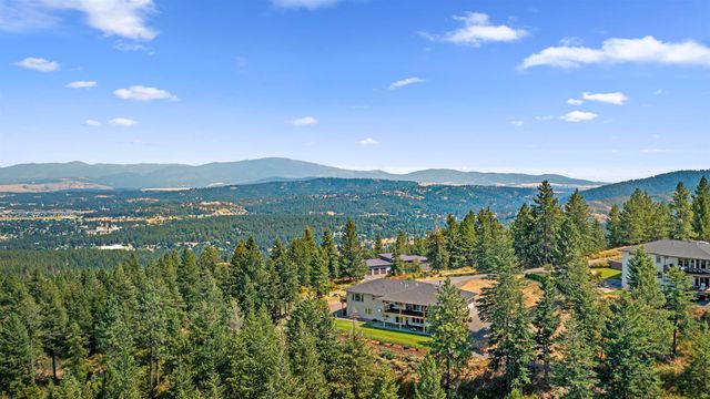 4021 S Ghering Ln, Spokane, WA 99223
