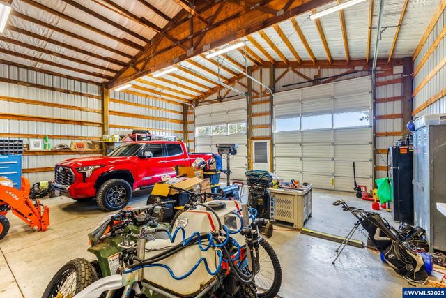 10883 Southview Lp SE, Jefferson, OR 97352
