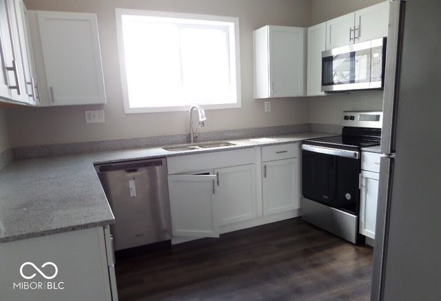 418 N 14th Street, Elwood, IN 46036