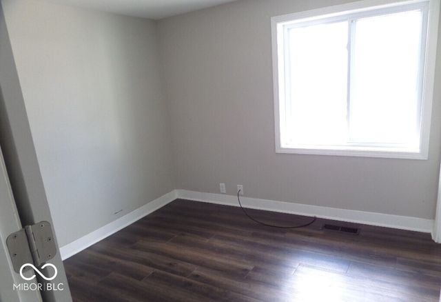 418 N 14th Street, Elwood, IN 46036