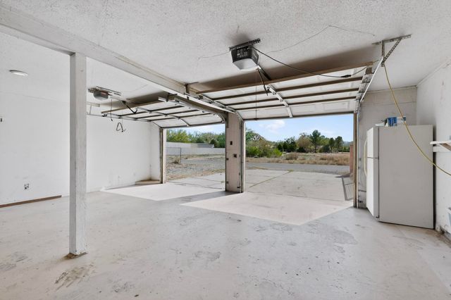 4659 Gordon Road, Los Lunas, NM 87031