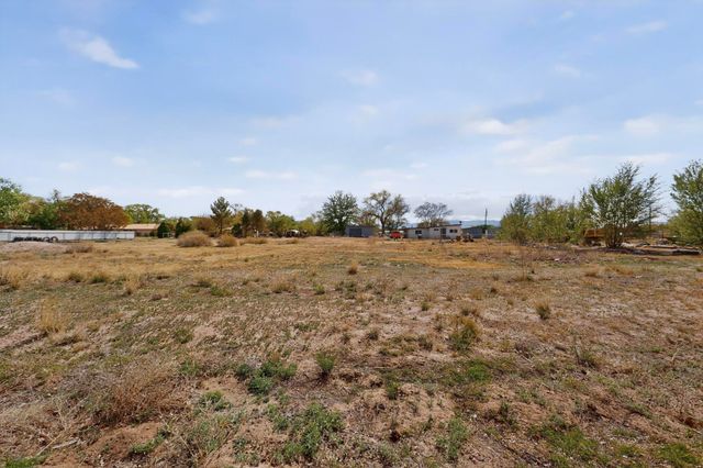 4659 Gordon Road, Los Lunas, NM 87031