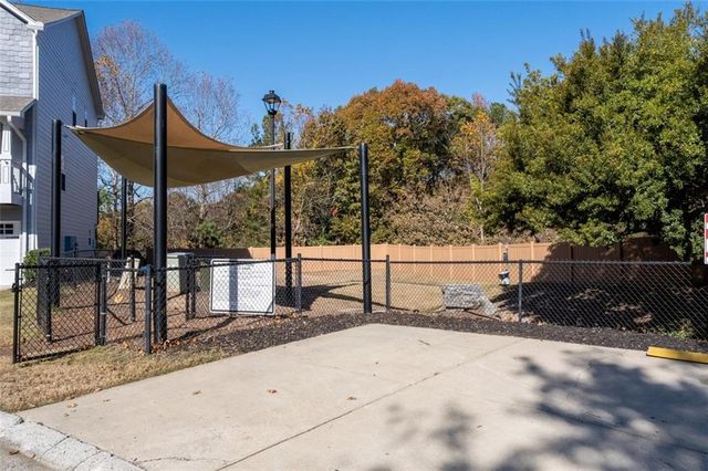 3030 Liberty NW Way, Atlanta, GA 30318