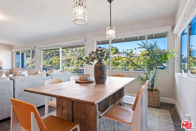 3909 Glenridge Drive, Sherman Oaks, CA 91423