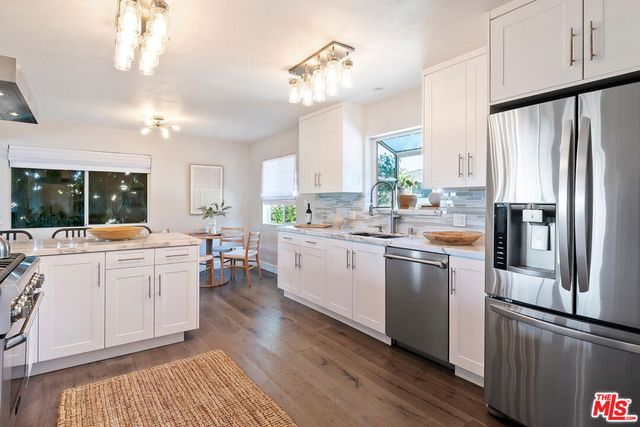 3909 Glenridge Drive, Sherman Oaks, CA 91423