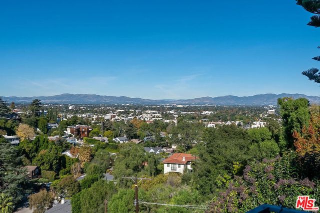 3909 Glenridge Drive, Sherman Oaks, CA 91423