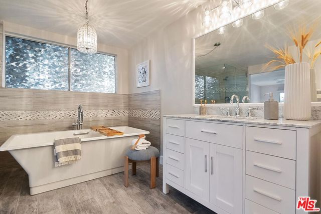 3909 Glenridge Drive, Sherman Oaks, CA 91423