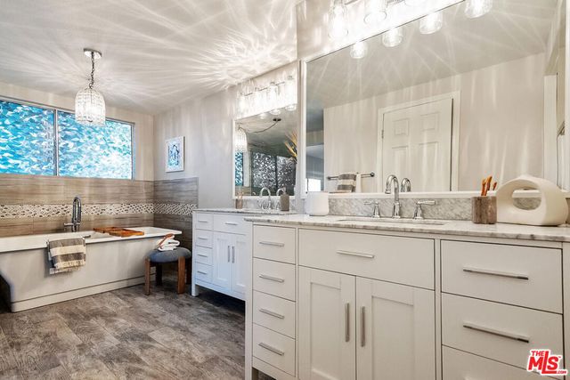 3909 Glenridge Drive, Sherman Oaks, CA 91423