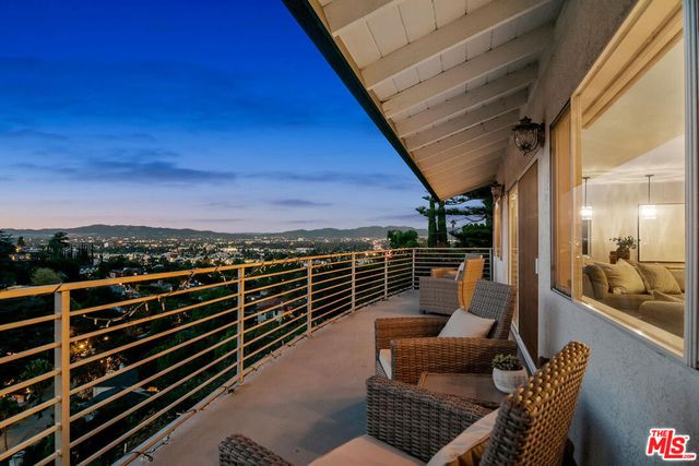 3909 Glenridge Drive, Sherman Oaks, CA 91423