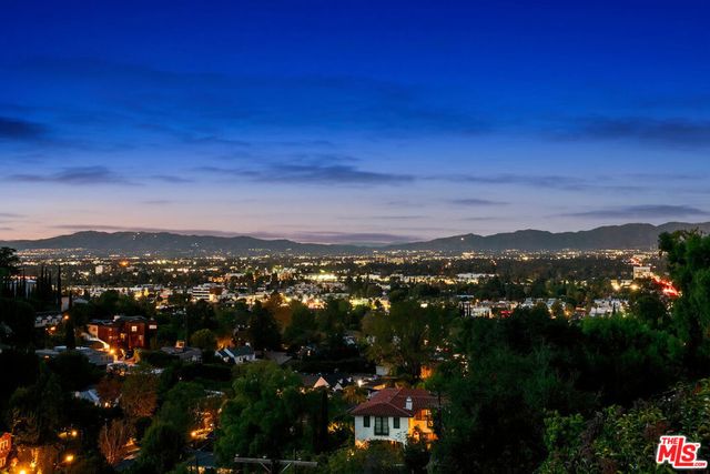 3909 Glenridge Drive, Sherman Oaks, CA 91423