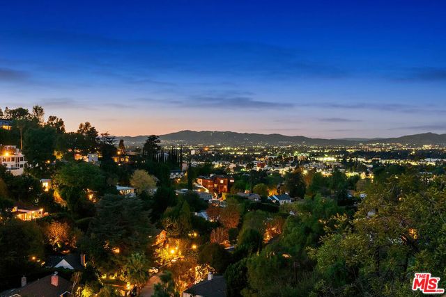 3909 Glenridge Drive, Sherman Oaks, CA 91423