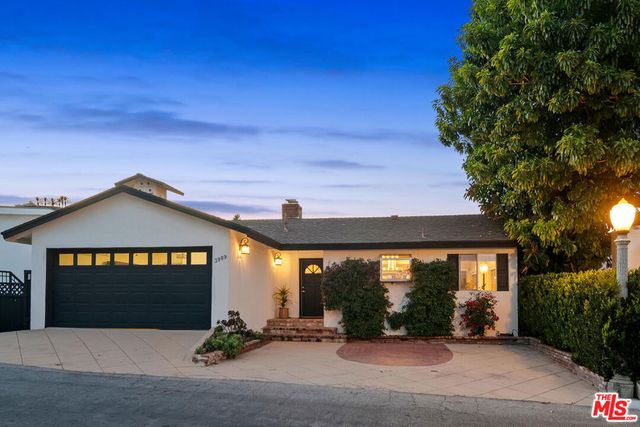 3909 Glenridge Drive, Sherman Oaks, CA 91423