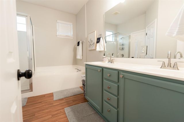 8518 Cahill DR 19, Austin, TX 78729