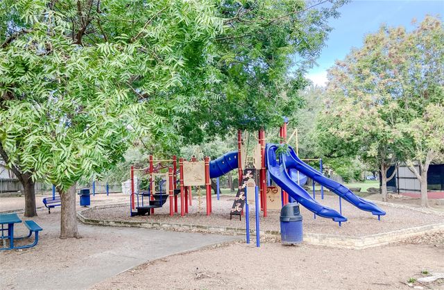 8518 Cahill DR 19, Austin, TX 78729